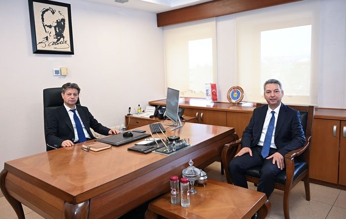 KSÜ’de Rektör Yardımcılığı Görevine Atamalar Yapıldı.