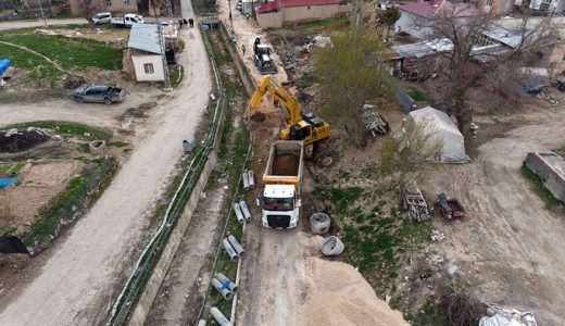 Afşin ve Elbistan’da Köy Evleri Yeni Altyapı Hatlarına Kavuşuyor.