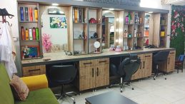 Afşin’de Zehra Bayan Kuaför hizmet vermeye başladı.