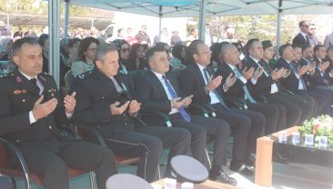 23 Nisan Ulusal Egemenlik ve Çocuk Bayramı Afşin’de de kutlandı.