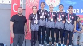 TEAŞ İstiklal Ortaokulu’ndan Büyük Başarı: Türkiye Finallerine Yükseldiler