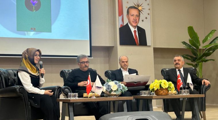 Afşinli Şair ve Yazarlar İstiklal Üniversitesi Öğrencileriyle Buluştu.