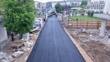 Büyükşehir’den Afşin’de Atatürk Caddesi’nin Ulaşım Standardını İyileştiren Hamle.