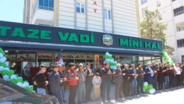 Afşin’de Taze Vadi Mini Hal için açılış töreni düzenlendi.
