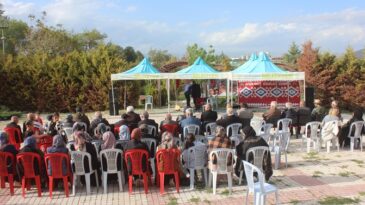 Ozan Gurbeti Mahlaslı Bünyamin Gökşen için İmza günü düzenlendi.