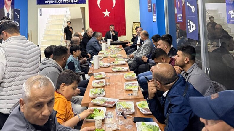 Anahtar Parti Afşin İlçe Teşkilatında İstişare toplantısı düzenlendi.
