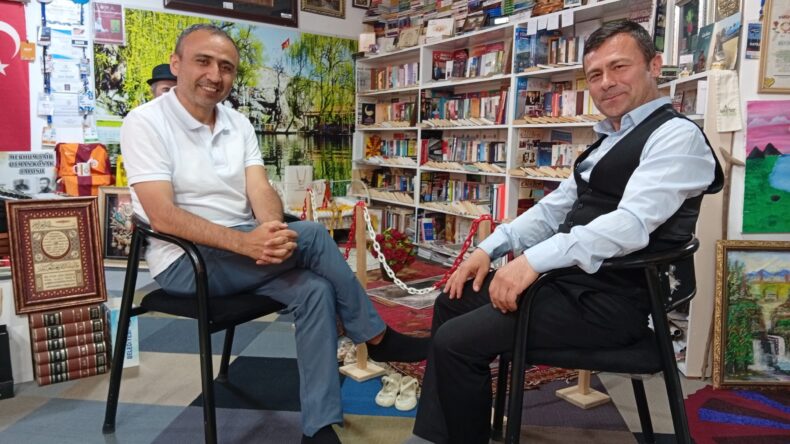 Yazar Cem Kalender’den Haberin Merkezine ziyaret.