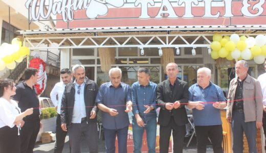 Waffin Tatlı ve Dondurma Afşin’de yeni adresinde hizmete açıldı.