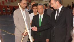 Afşin Fen Lisesinde Sıra dışı Resim Sergisi!