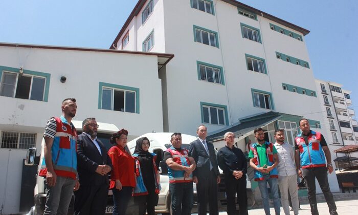 Afşin’de açılan Aşevi ile günlük 110 Vatandaşımızın evine sıcak yemek gidiyor!