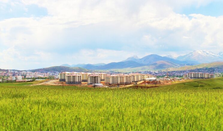 TOKİ Konutları Afşin’in silüetini olumlu yönde değiştirdi.