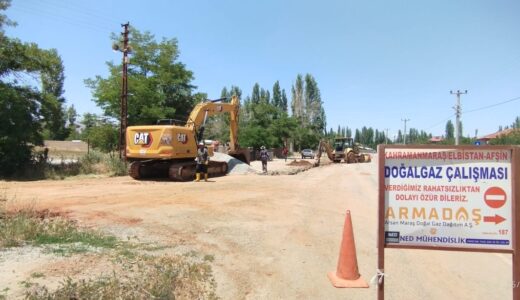 Çobanbeyli Mahallesinde Doğalgaz gattı çalışması sürüyor.