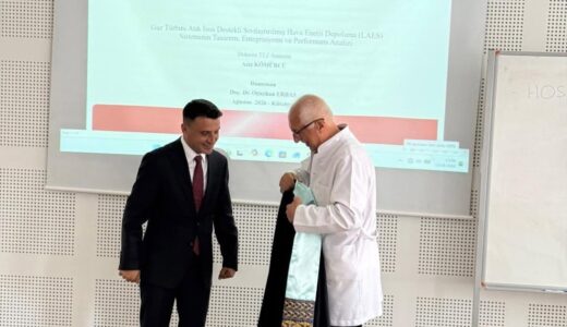 Hemşehrimiz Aziz Kömürcü Doktorasını tamamladı.