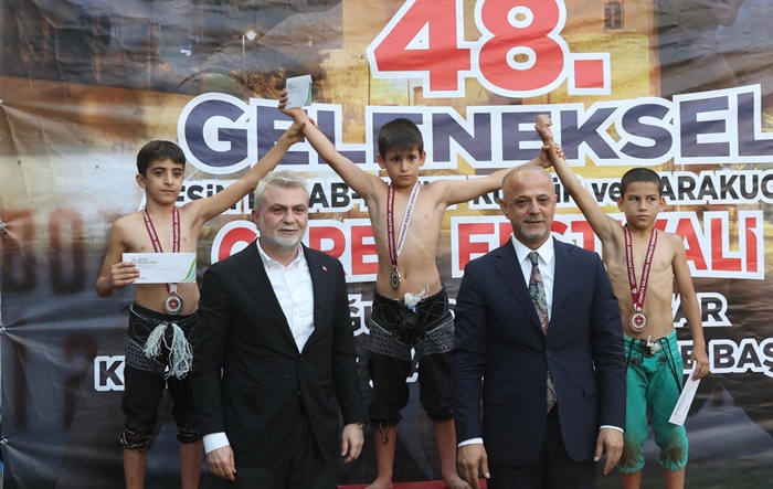 Başkan Görgel; “Karakucak Güreşimizi Gelecek Nesillere Aktarmayı Sürdüreceğiz”.