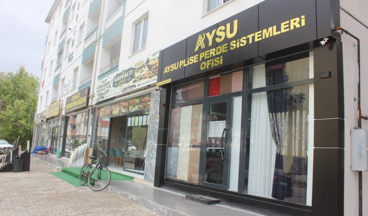 Afşin’de AYSU Plise Perde Sistemleri Ofisi açıldı.