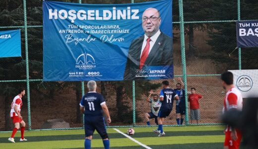 KAHRAMANMARAŞ’TA KURUMLAR ARASI FUTBOL TURNUVASI HEYECANI SÜRÜYOR.