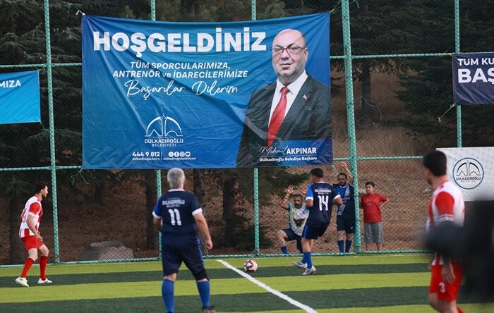KAHRAMANMARAŞ’TA KURUMLAR ARASI FUTBOL TURNUVASI HEYECANI SÜRÜYOR.