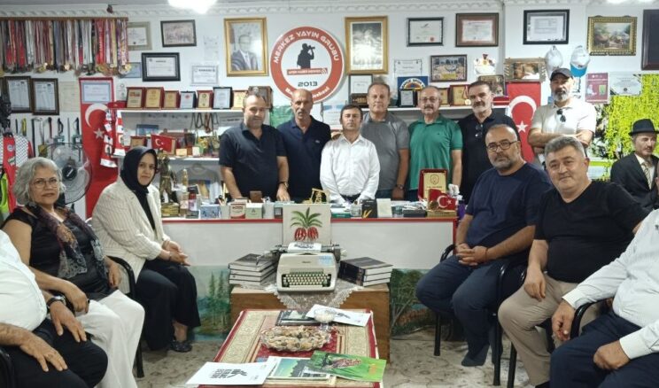Haberin Merkezi Gurbetçi Dernek Başkanları ile Sanatçıları ağırladı.