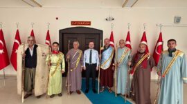 Kaymakam Arslantürk,Mağara Yarenlerini makamında kabul etti.