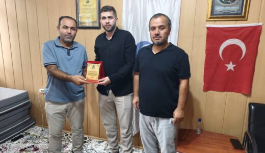 Afşin Anadolu Gençlik Derneğinde Bayrak Değişimi!