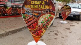 Hayal Umut Kebap Salonu, Zeki Usta’nın Lezzetleriyle Afşinlileri Bekliyor.