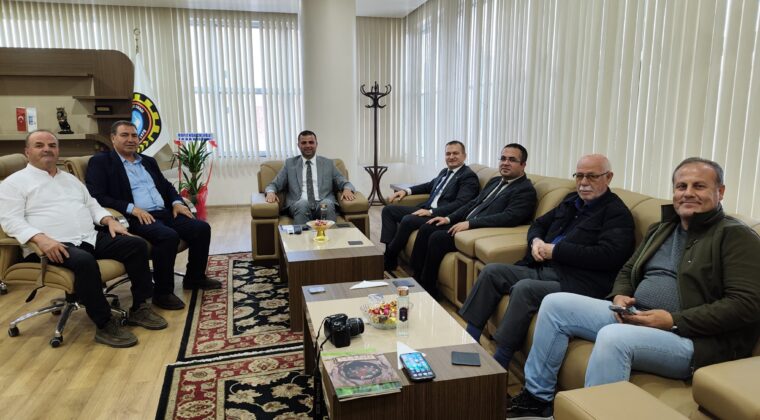 Merkez Yayın Grubu ve GÖNÜLDER’den Furkan Osman Karatut’a Hayırlı olsun ziyareti.