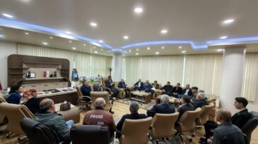 Yeni Parti’den Ticaret ve Sanayi Odasına Hayırlı olsun ziyareti.